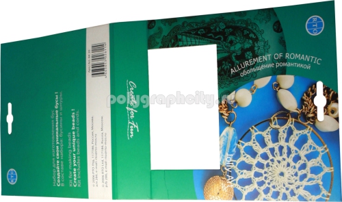 Картонная коробочка, подвесная Бирка упаковка для бус с вырубкой и евро отверстиями, в разложенном виде