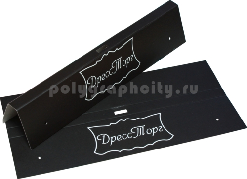 Упаковка для носков под пластиковый подвесной крючок с симметричным сложением